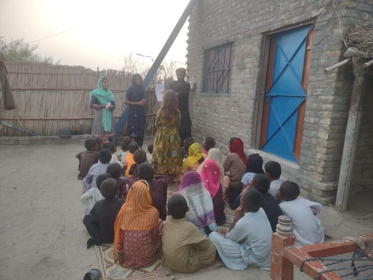 ماستر آن ٻاۯيا